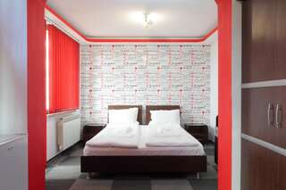 Гостевой дом Elpida Guest House Сапарева-Баня Двухместный номер с 1 кроватью или 2 отдельными кроватями-2